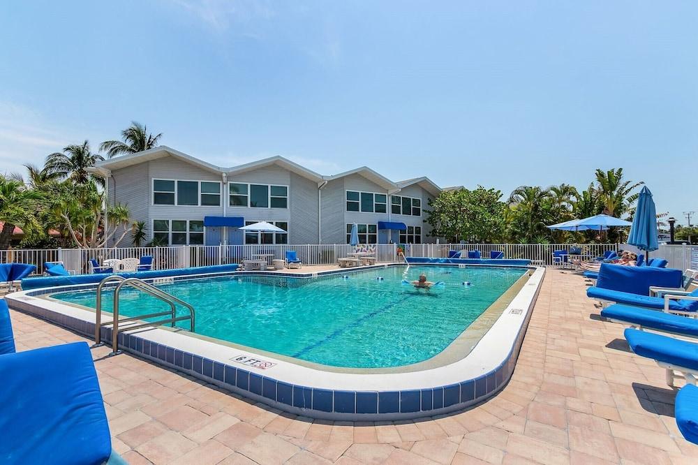 Hotel Dolphin Fort Myers Beach
